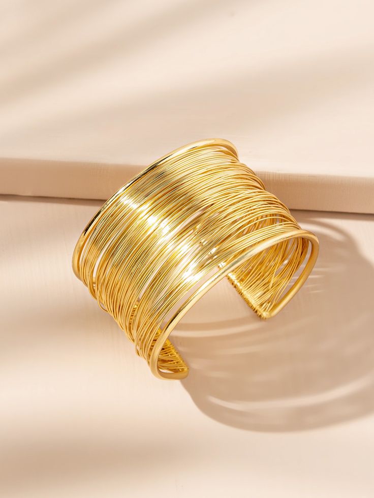Statement Gold Cuff